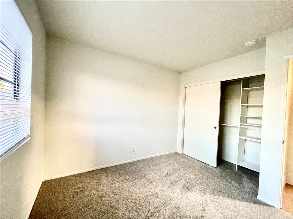 MLS #OC25259045 image #8