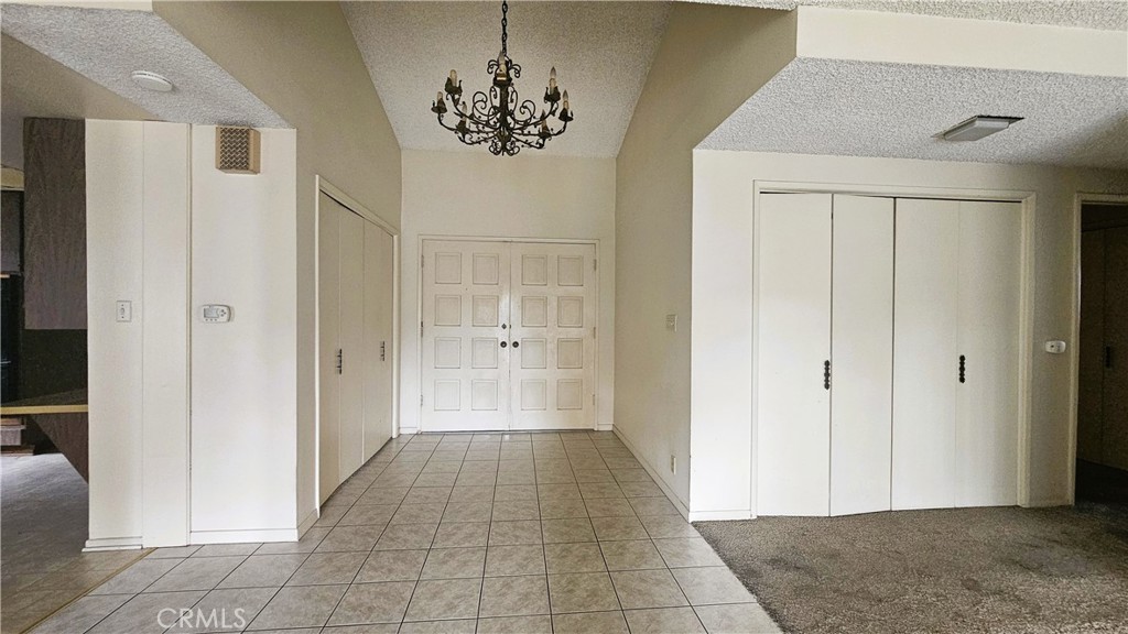 MLS #OC25259084 image #1