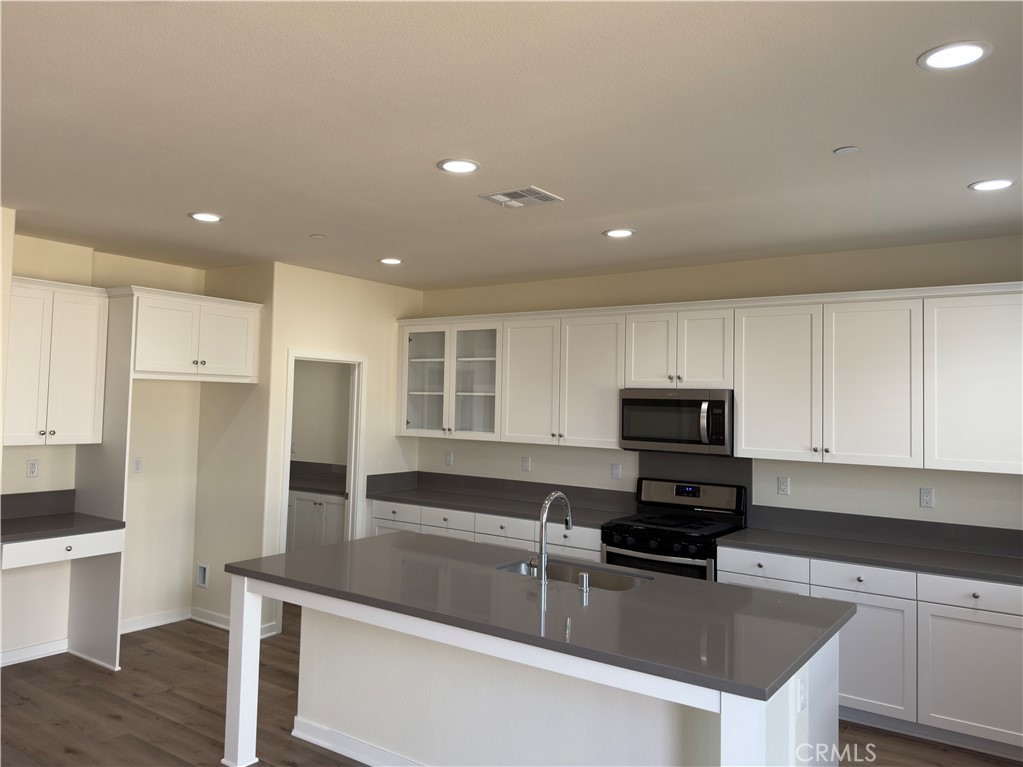 MLS #OC25259110 image #9