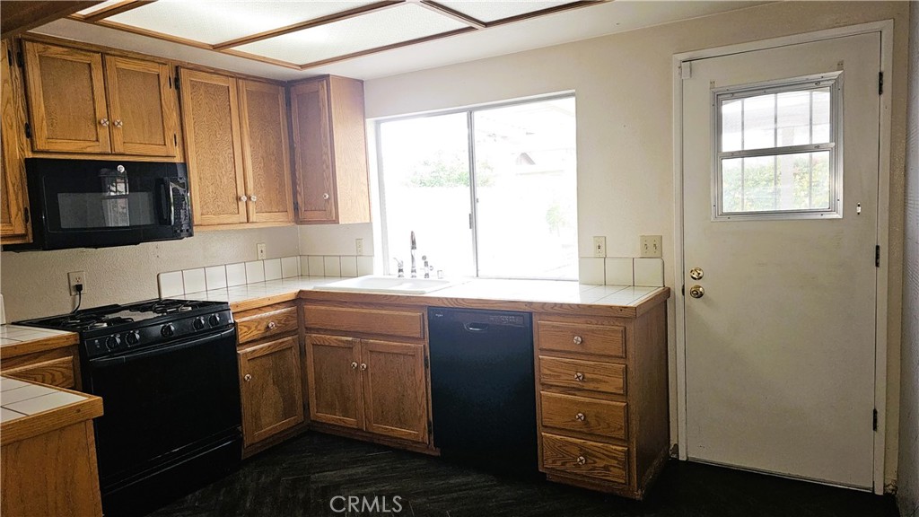 MLS #OC25259116 image #3