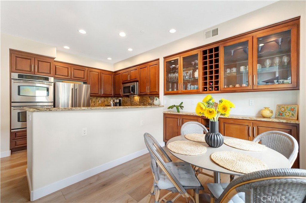 MLS #OC25259241 image #17