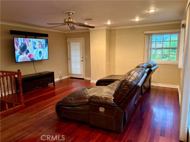 MLS #OC25259306 image #22