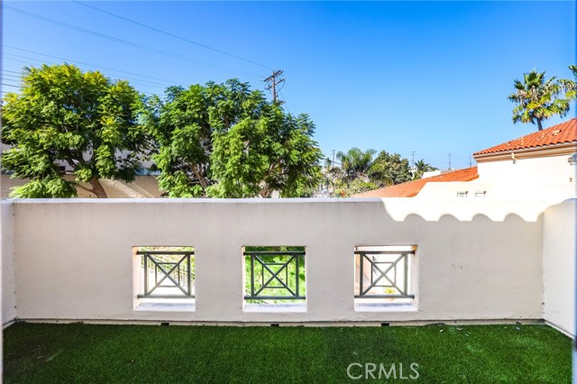 MLS #OC25259369 image #16