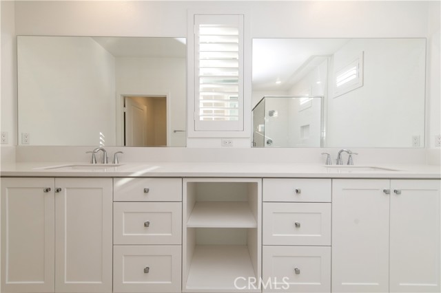 MLS #OC25259426 image #21