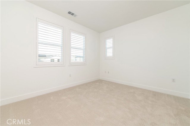 MLS #OC25259426 image #32