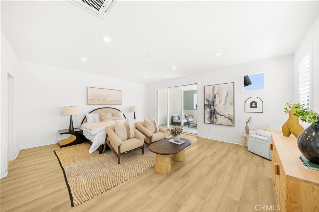 MLS #OC25259442 image #15