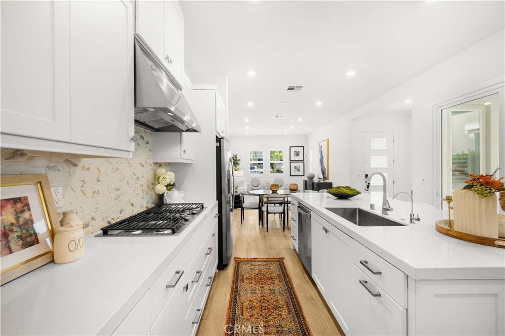 MLS #OC25259442 image #7