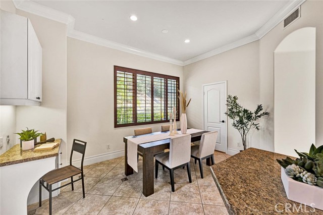 MLS #OC25259455 image #11