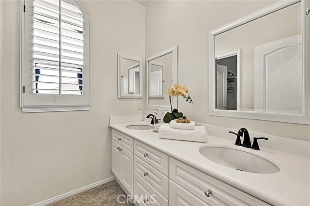 MLS #OC25259455 image #35