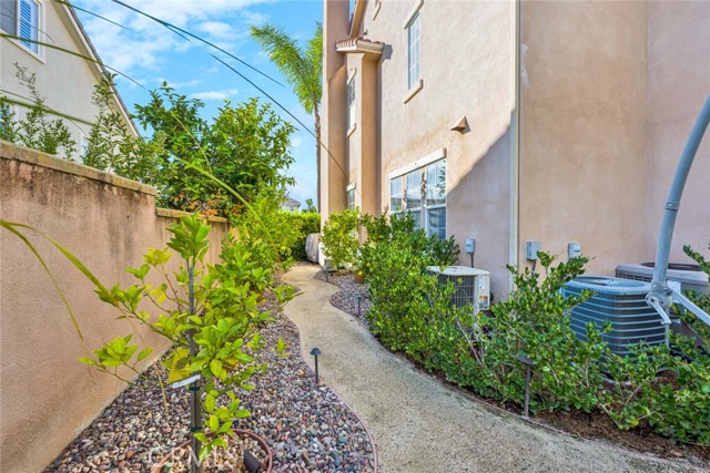 MLS #OC25259455 image #42