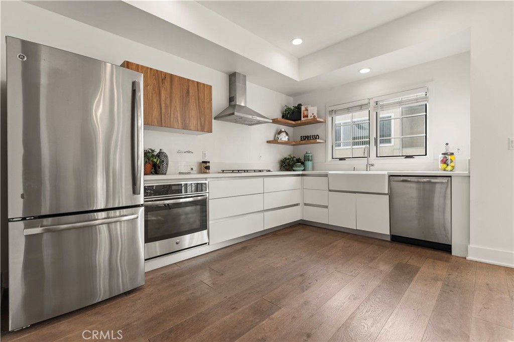 MLS #OC25259543 image #8