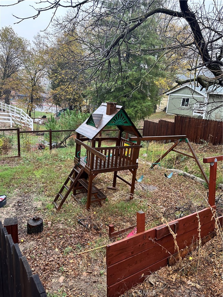 MLS #OC25259557 image #1