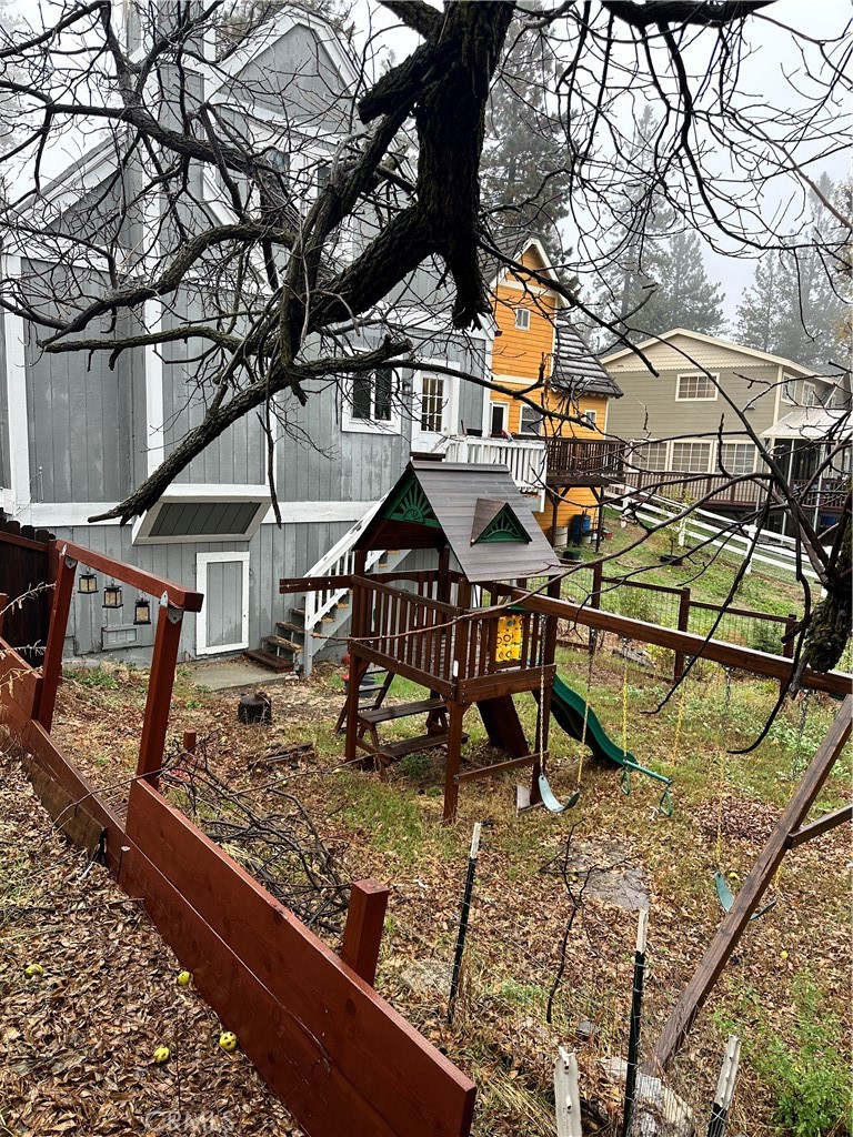 MLS #OC25259557 image #2