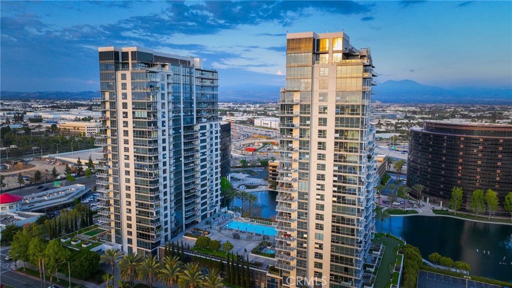 MLS #OC25259584 image #10