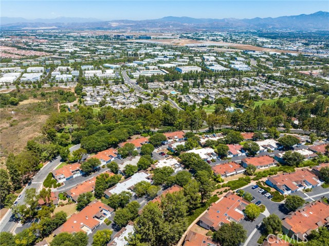 MLS #OC25259646 image #32