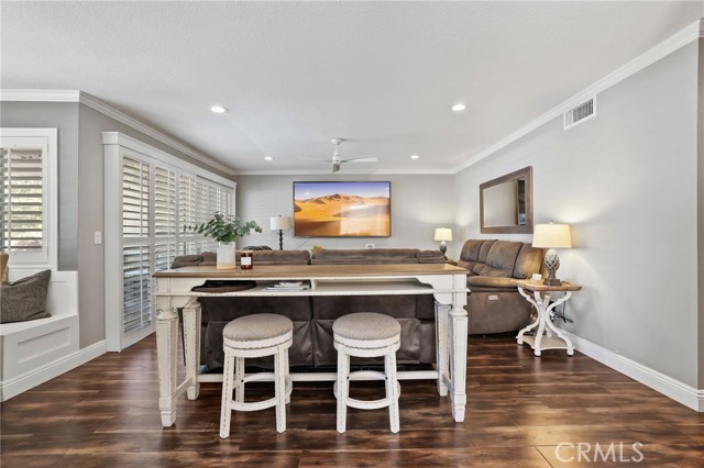 MLS #OC25259646 image #5