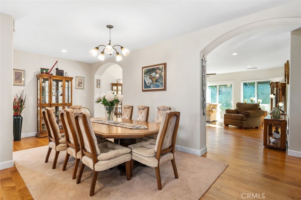 MLS #OC25259647 image #10