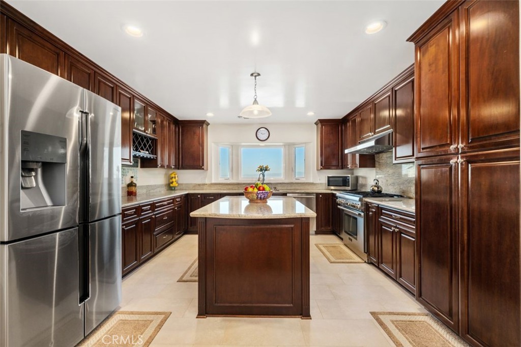 MLS #OC25259647 image #13