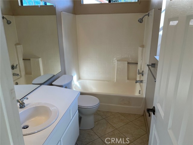 MLS #OC25259648 image #15