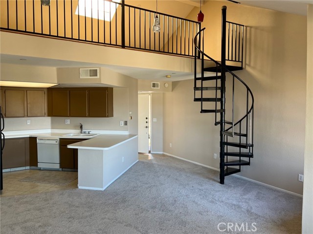 MLS #OC25259648 image #9