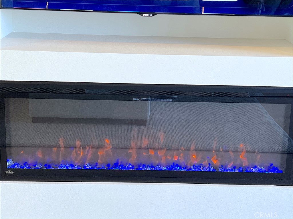 MLS #OC25259682 image #16