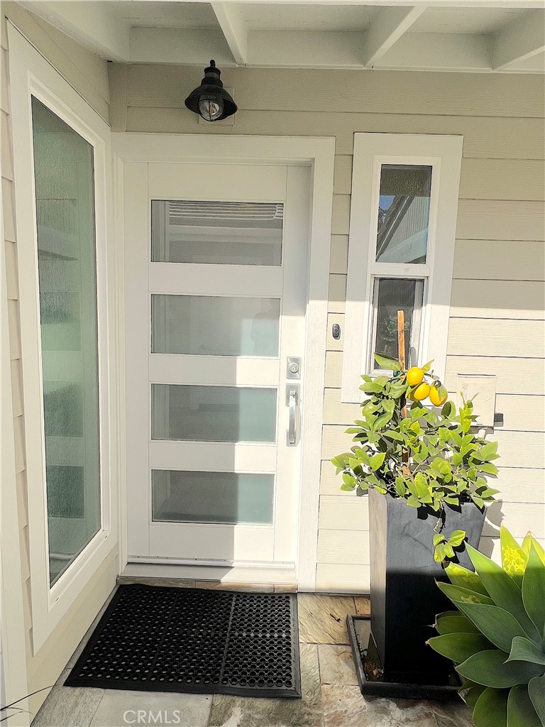 MLS #OC25259682 image #3