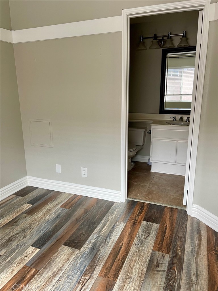 MLS #OC25259690 image #32