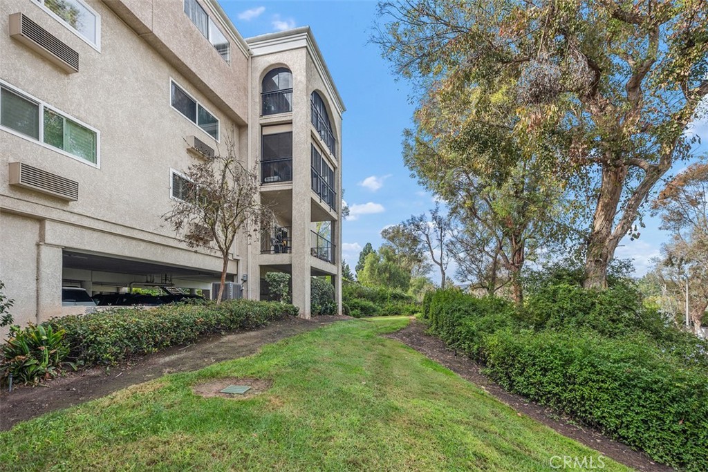 MLS #OC25259713 image #29