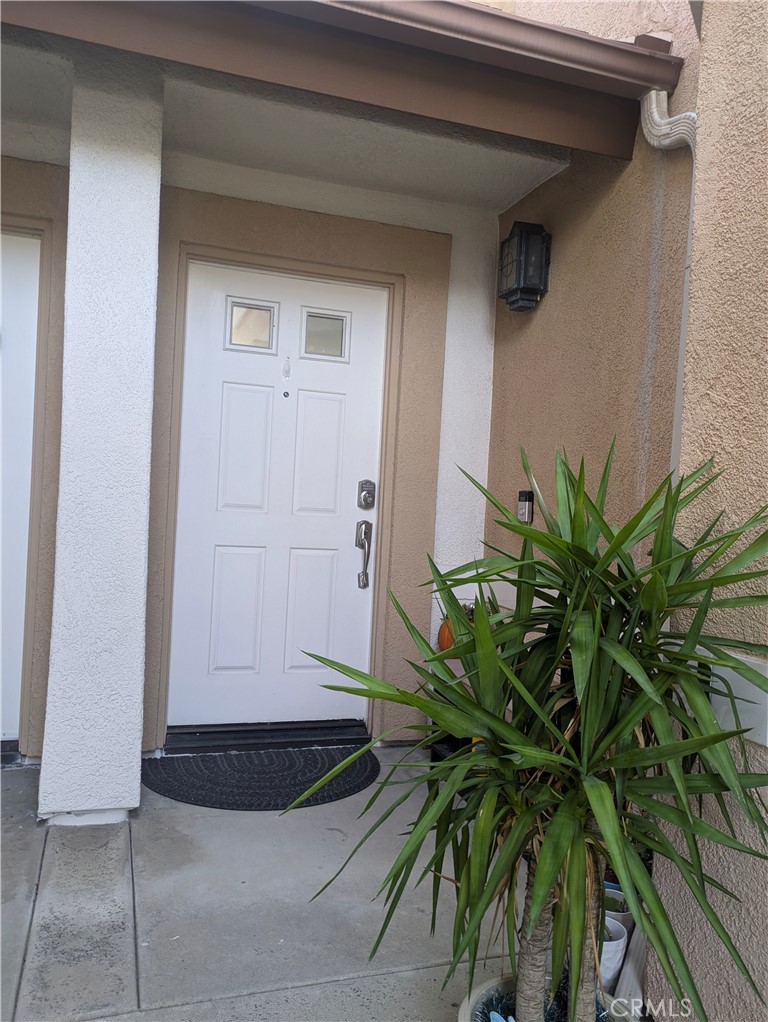 MLS #OC25259715 image #2