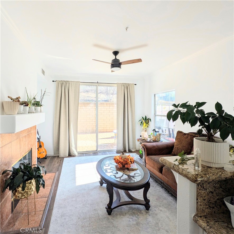 MLS #OC25259715 image #3