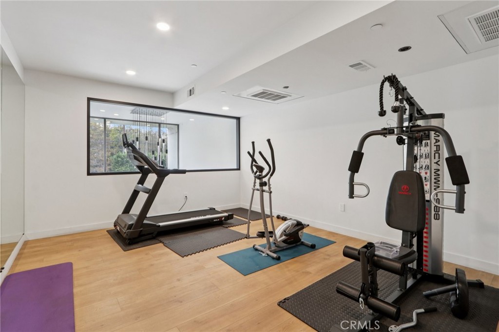 MLS #OC25259730 image #24