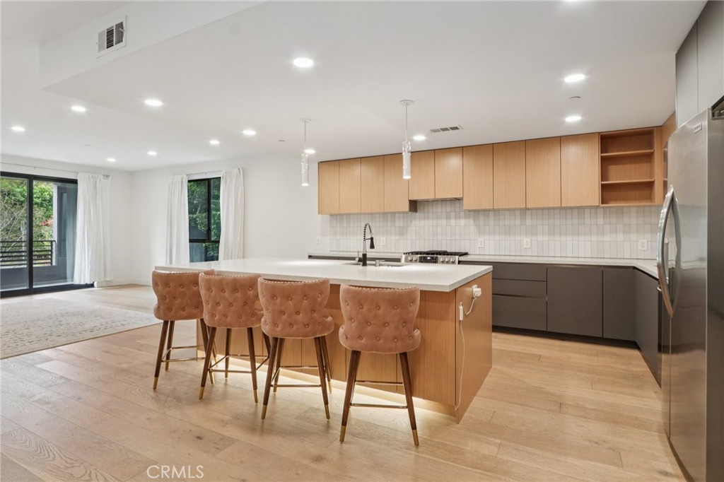 MLS #OC25259730 image #5