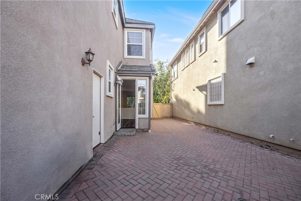 MLS #OC25259735 image #11