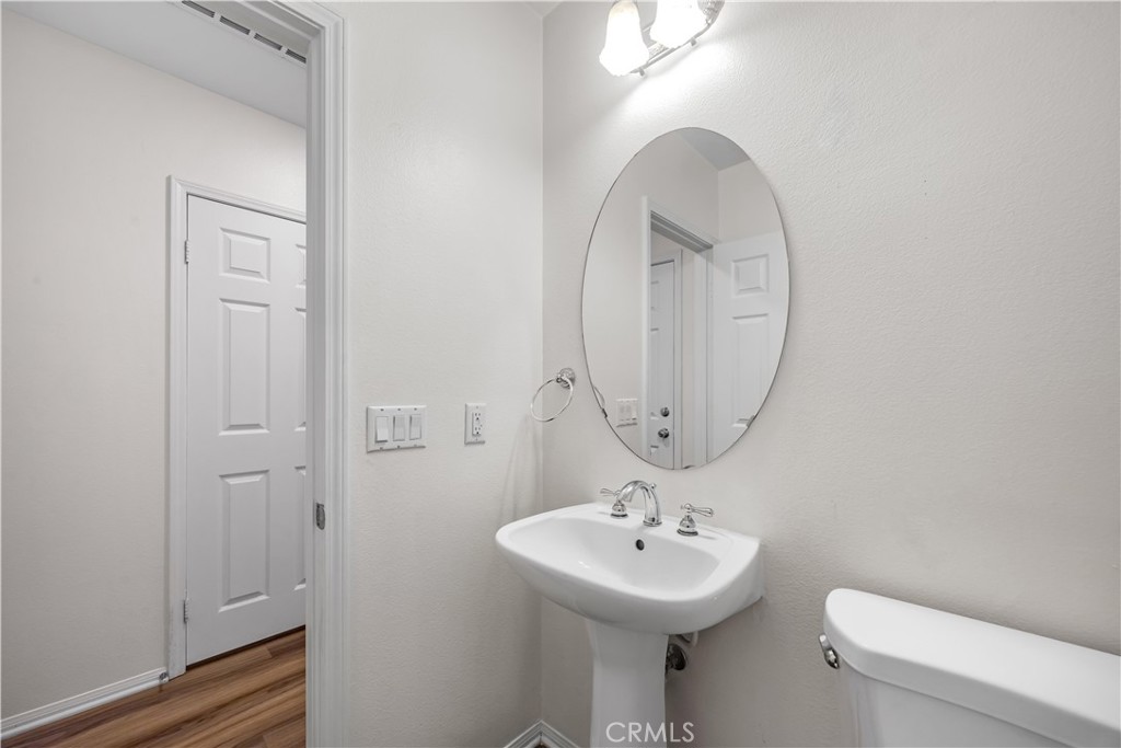 MLS #OC25259735 image #15