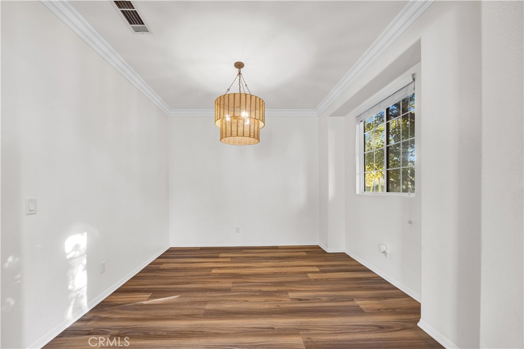 MLS #OC25259735 image #3