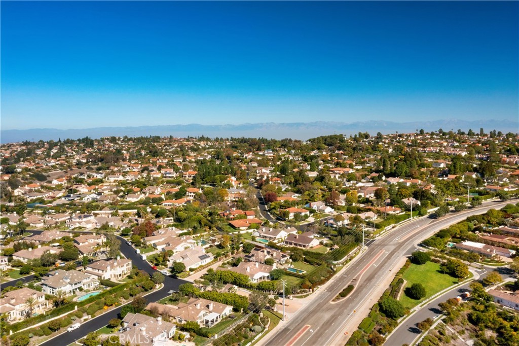 MLS #OC25259758 image #24