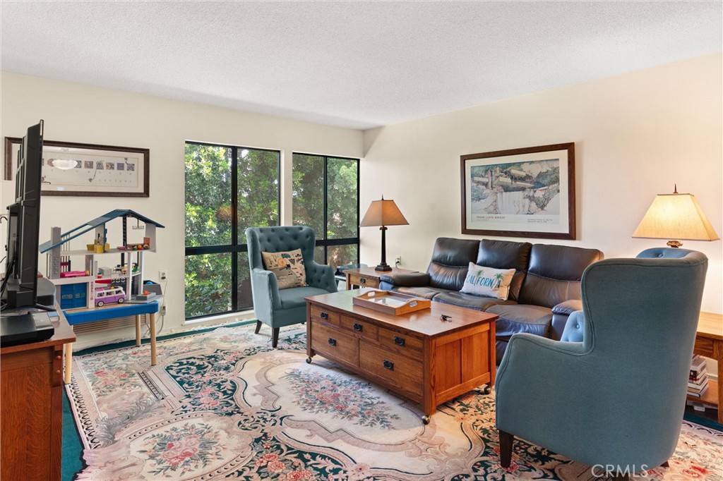 MLS #OC25259768 image #9