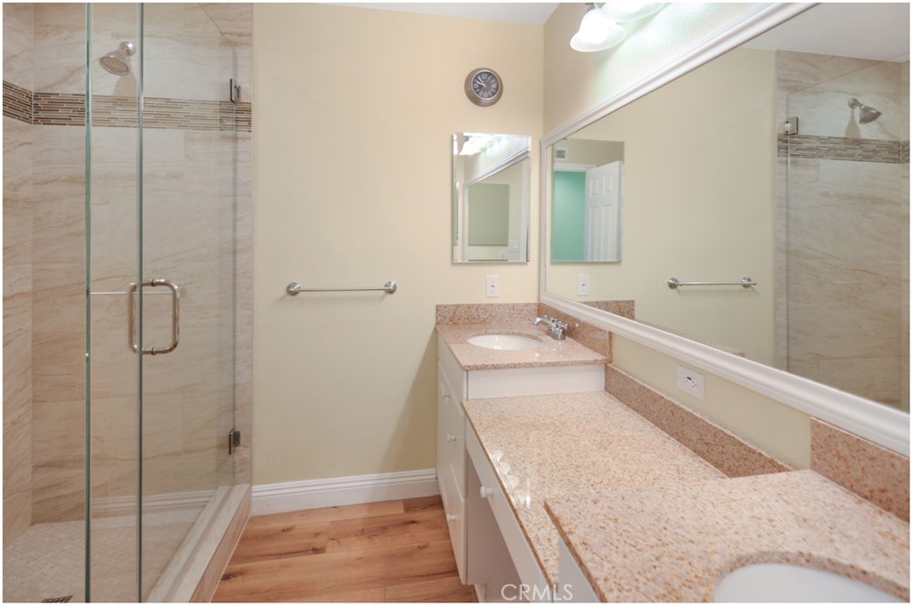 MLS #OC25259805 image #15