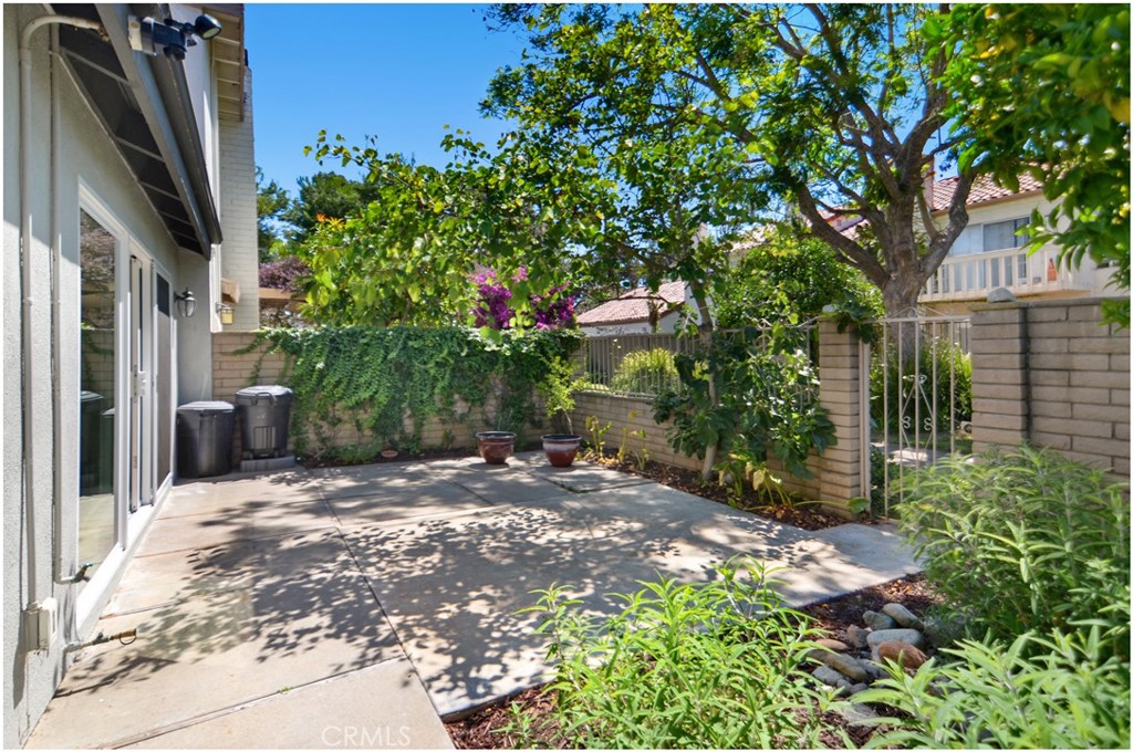 MLS #OC25259805 image #17