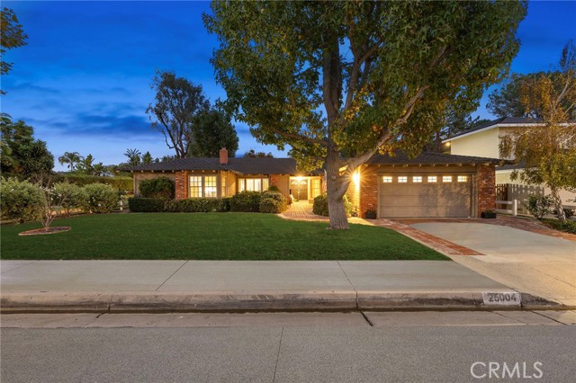 MLS #OC25259849 image #1