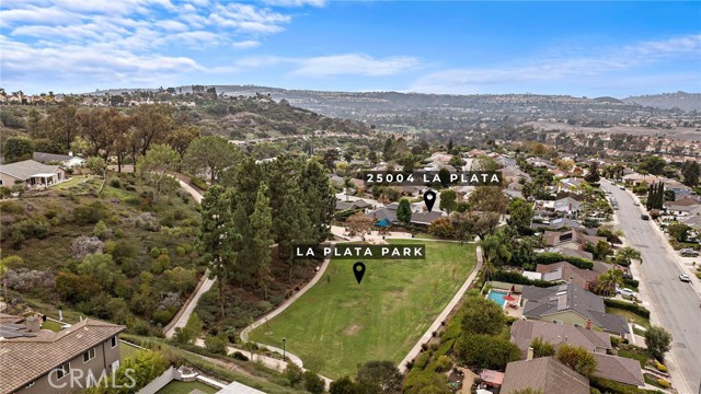 MLS #OC25259849 image #40