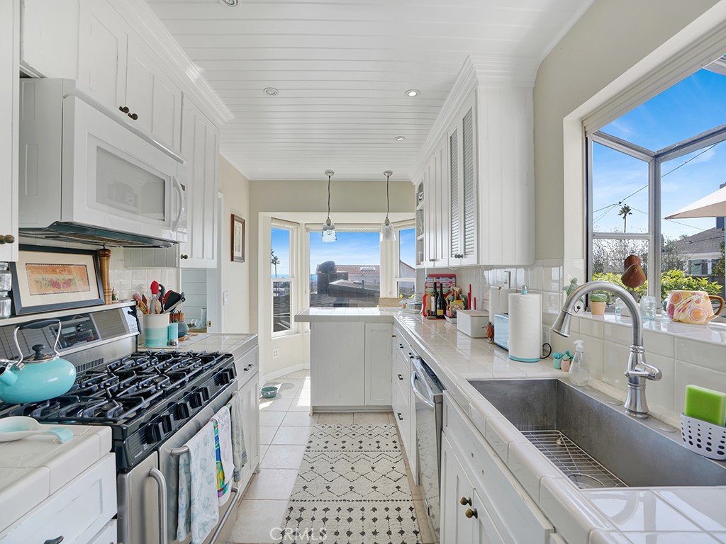 MLS #OC25259854 image #11