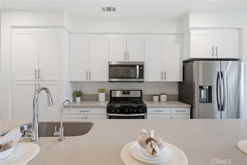 MLS #OC25259913 image #13