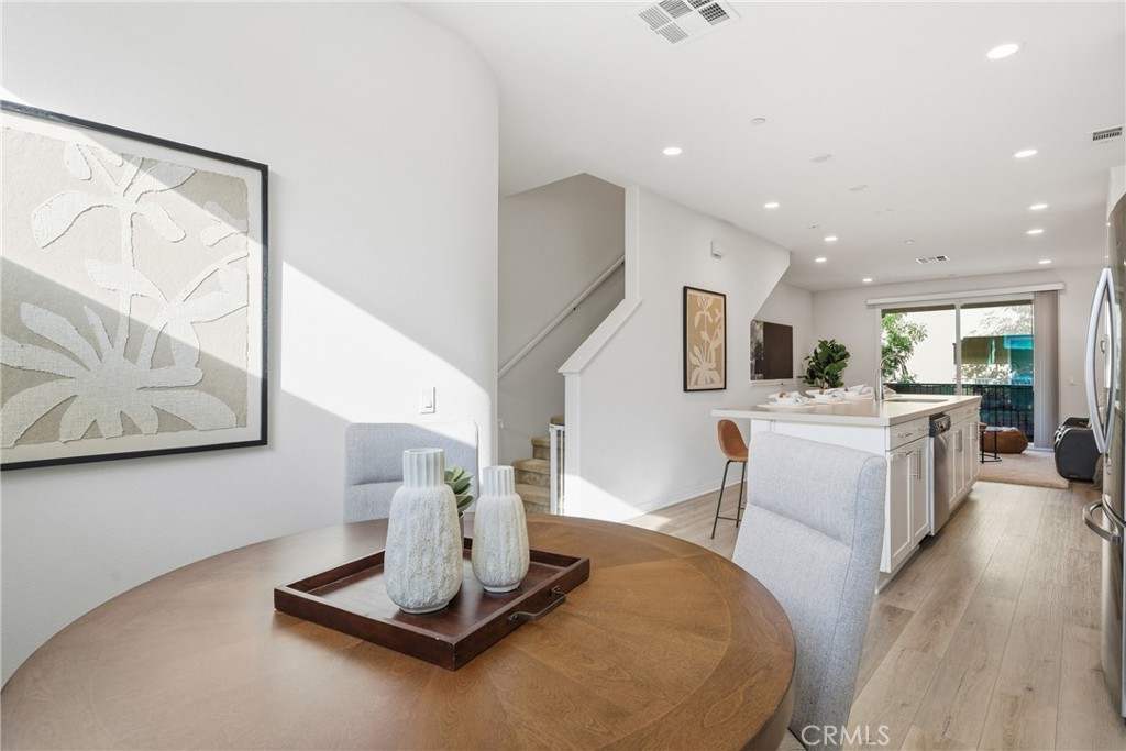 MLS #OC25259913 image #16