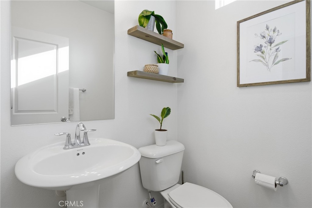 MLS #OC25259913 image #17