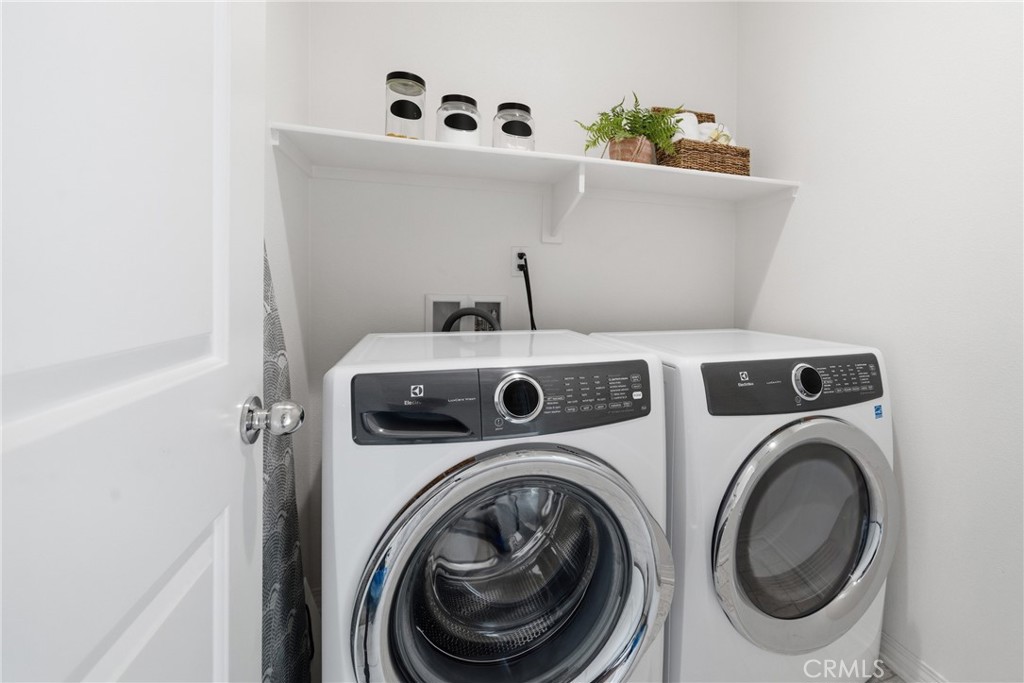 MLS #OC25259913 image #24