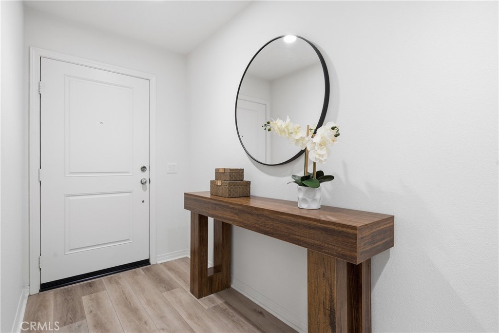 MLS #OC25259913 image #3