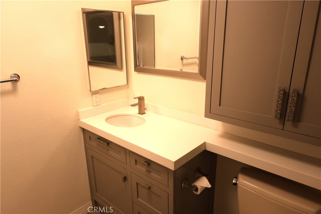 MLS #OC25259924 image #20