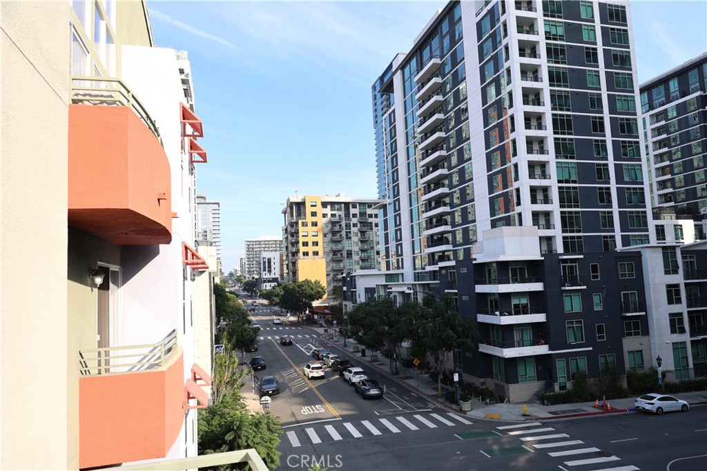 MLS #OC25259924 image #28