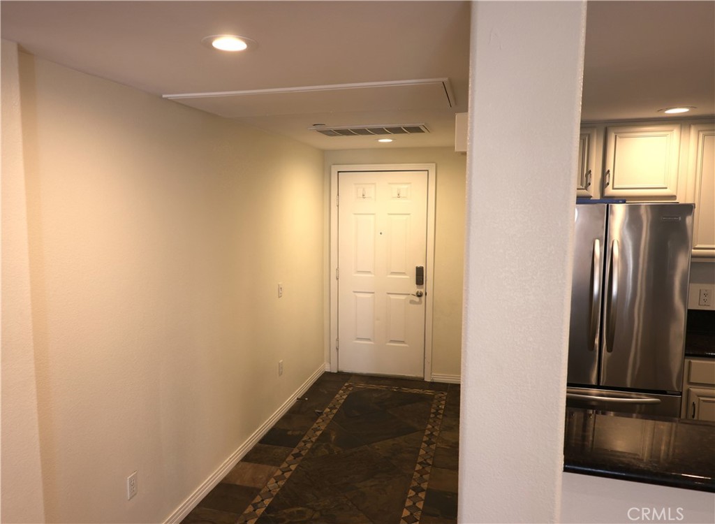 MLS #OC25259924 image #9